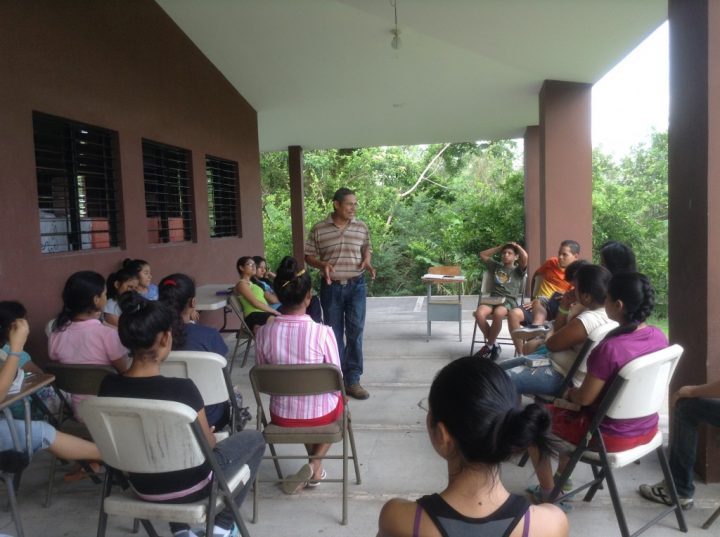iTeens-in-Bible-Study-3