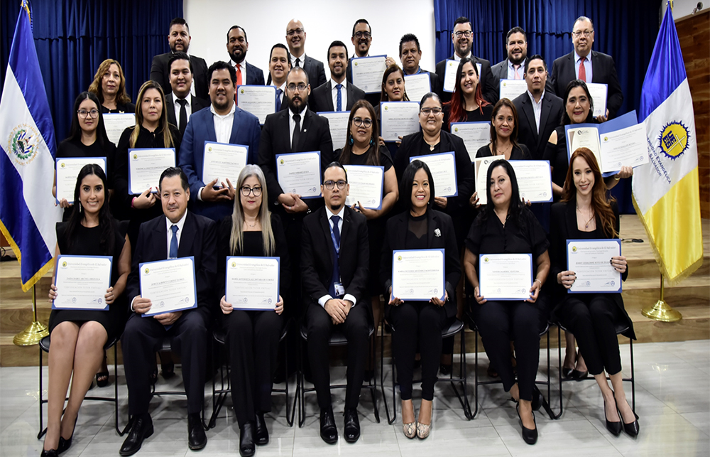 GRADUACIONCEA_PORTADA