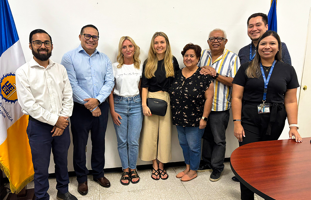 VISITA-DE-MISIONERAS-ALEMANAS-DE-OPERACIÓN-MOVILIZACIÓN-Portada