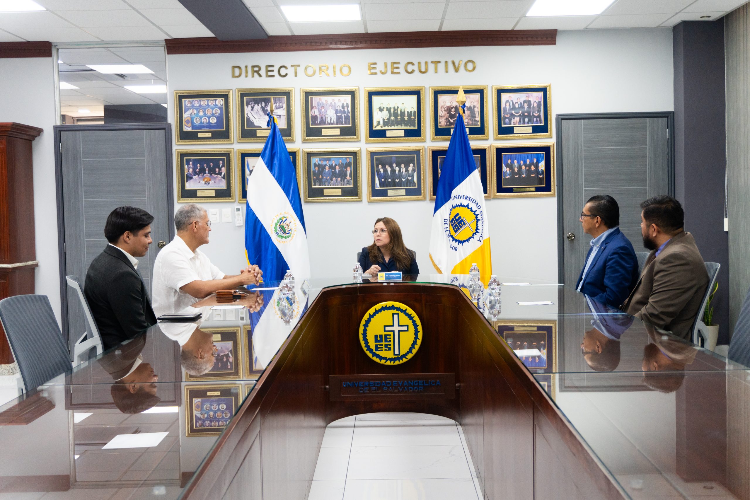 4. UEES y NUMU firman alianza 2